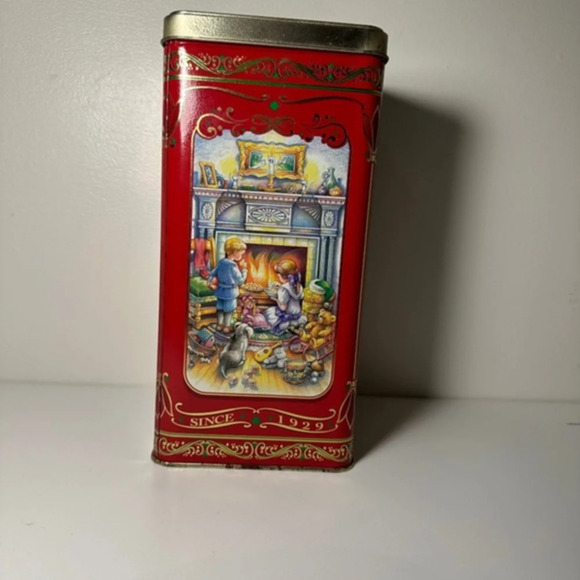 christie's Other - Christie's collectible tin
